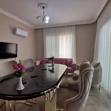 Homes Artemis Apartament *